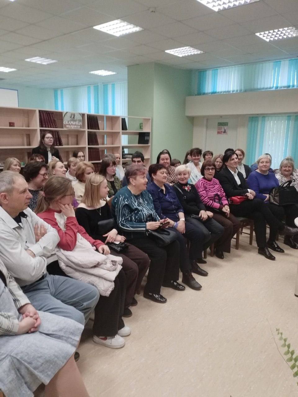 Встреча с Алесей Кузнецовой прошла 24 апреля в рамках «Библионочи-2026» в Центральной библиотеке имени Янки Купалы 